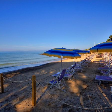 Villaggio Il Girasole Follonica Bagian luar foto