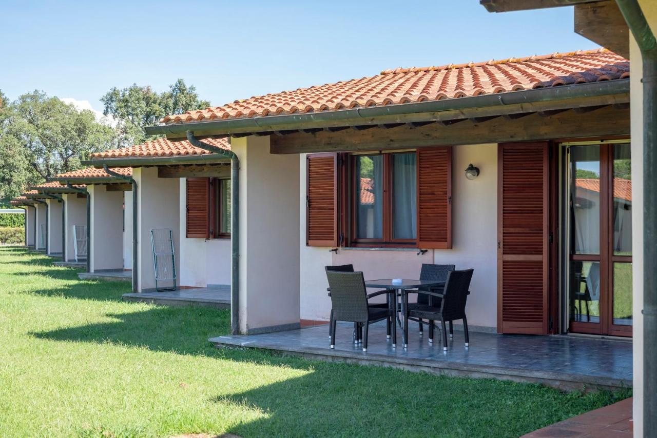 Villaggio Il Girasole Follonica Bagian luar foto