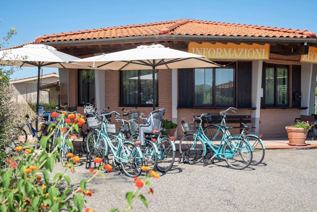 Villaggio Il Girasole Follonica Bagian luar foto