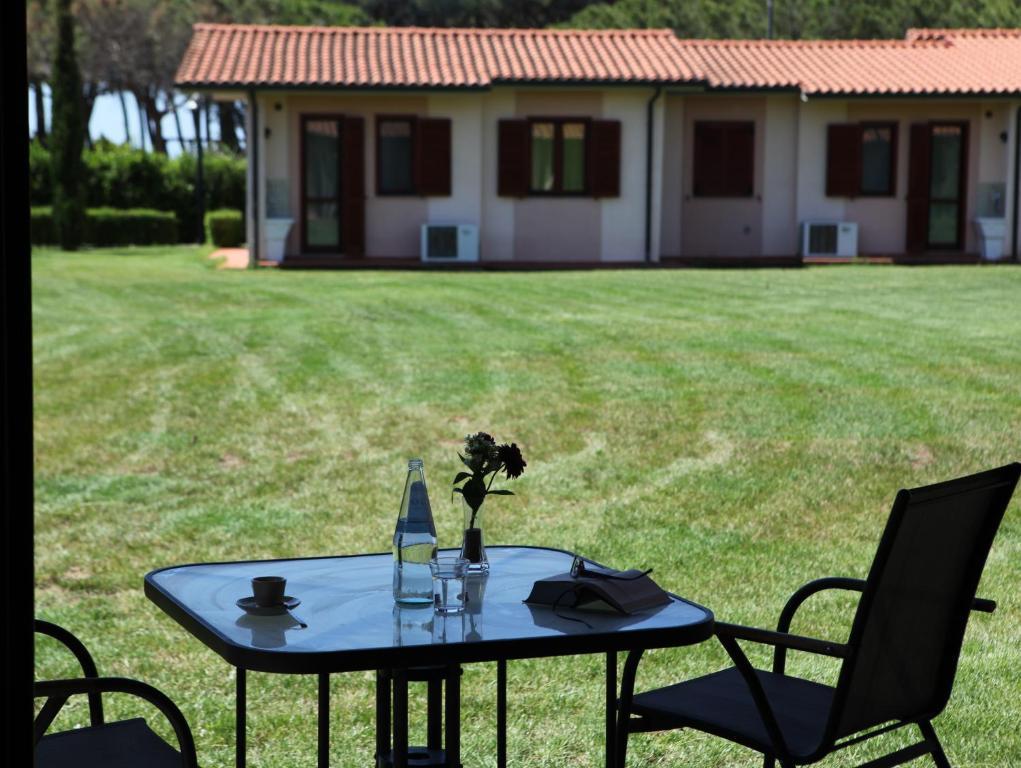 Villaggio Il Girasole Follonica Bagian luar foto