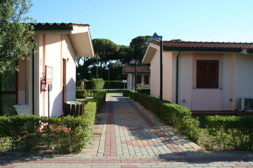 Villaggio Il Girasole Follonica Ruang foto